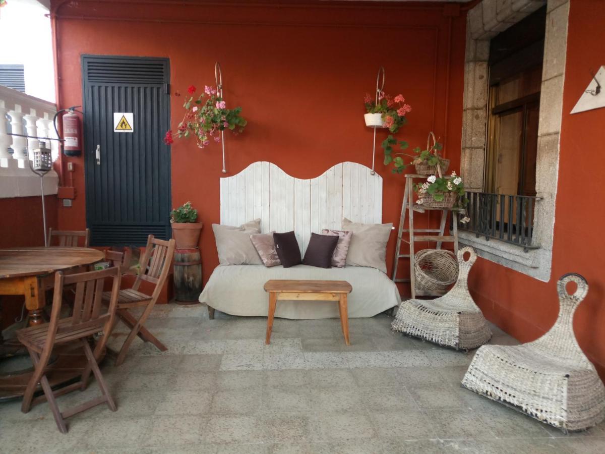 Hotel Villa Maria Fuentes de Béjar Екстериор снимка