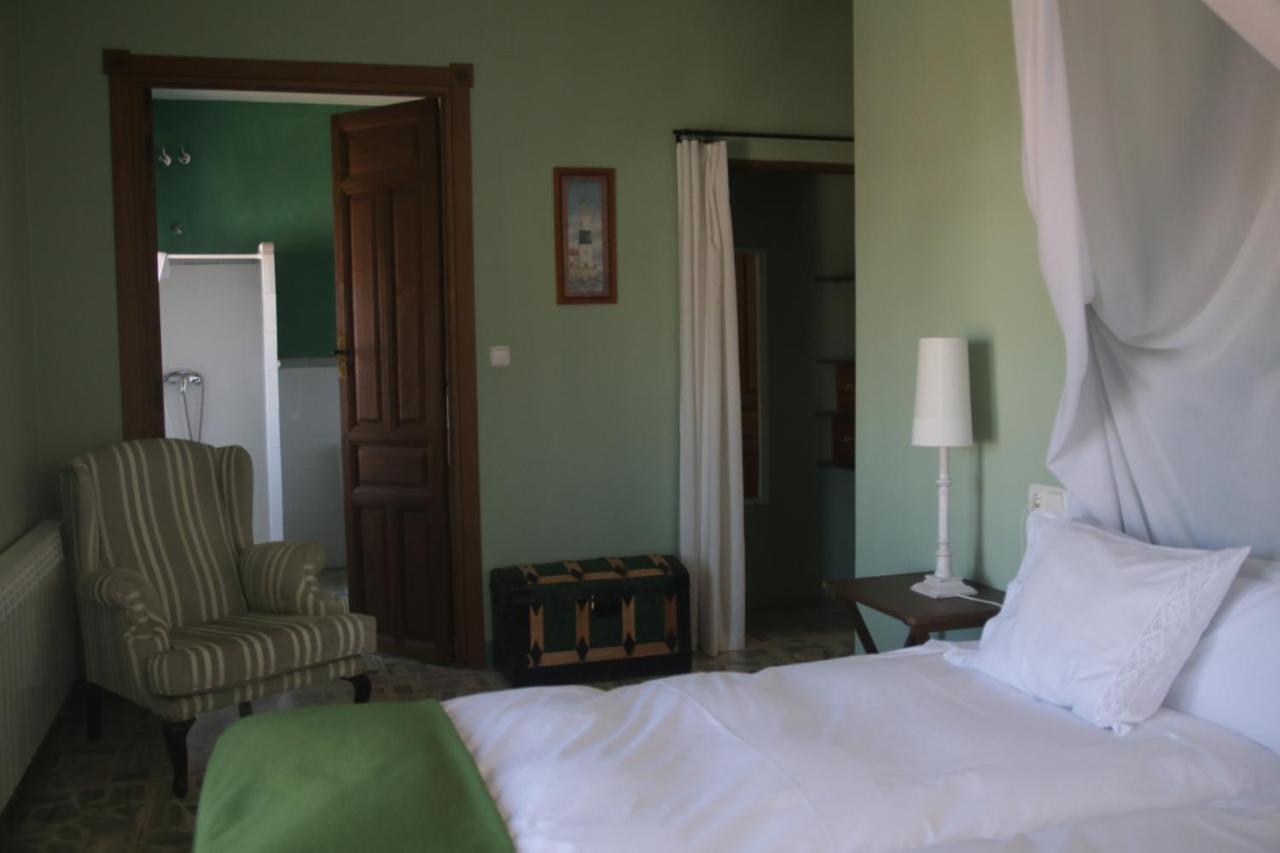 Hotel Villa Maria Fuentes de Béjar Екстериор снимка